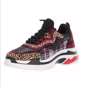 jessica simpson athletic shoes